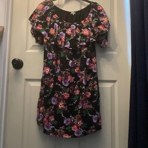 Jodifl dress size Med